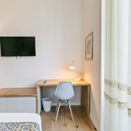 Apartment Guesthost - Nothotel Luxury 3*